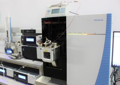 CAP LAB ANALYTIQUES UHPLC System 11