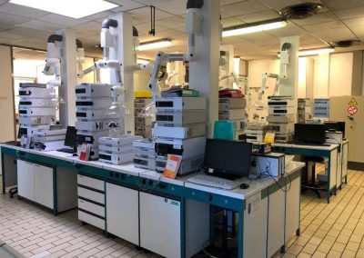 Enchères_Avadel_main_lots (2)