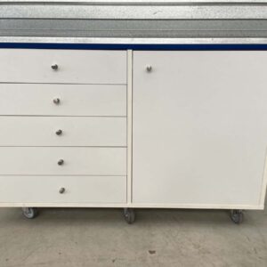 Meuble de laboratoire tiroirs & placard