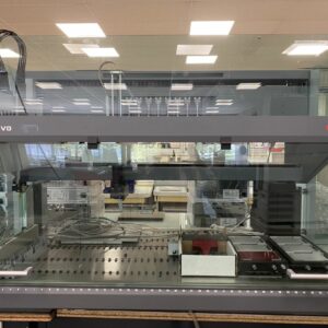 Robot pipeteur de laboratoire TECAN Freedom EVO