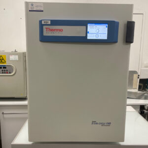 Incubateur CO2 FORMA STERI-CYCLE i160