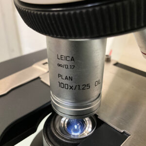 Microscope LEICA DM 750