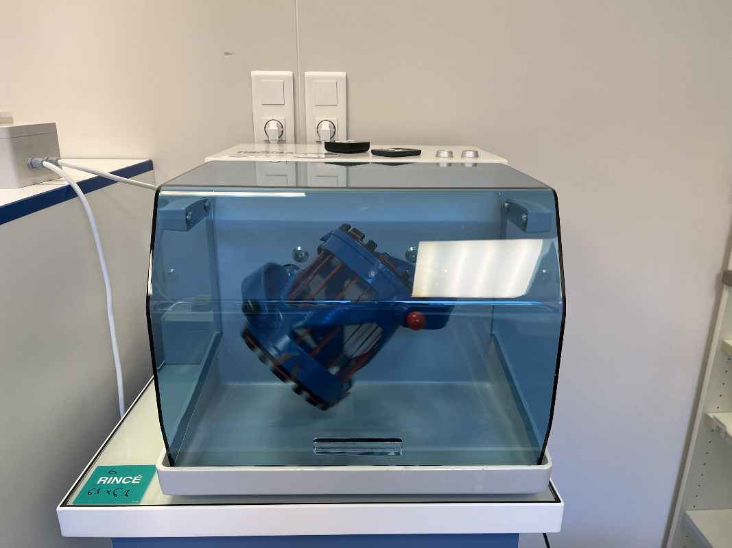 P2512-3052_IMG_43494